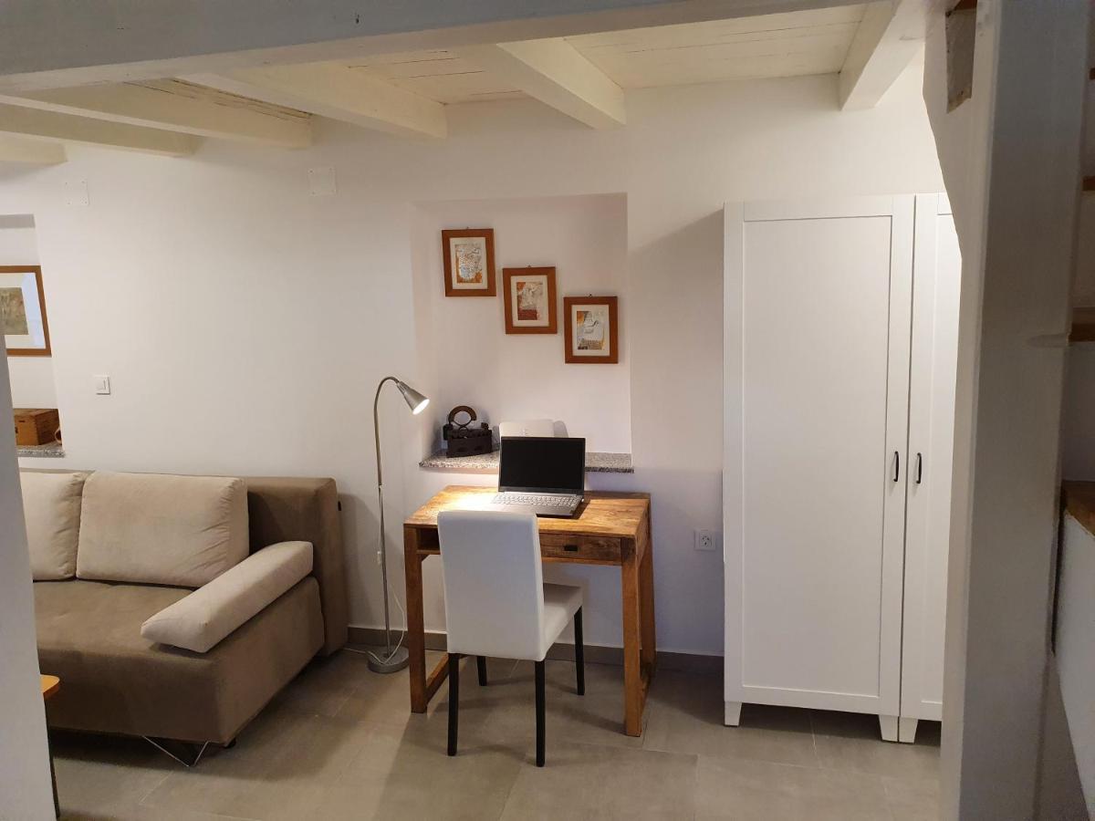 Villa Carmen Draga Bascanska Экстерьер фото