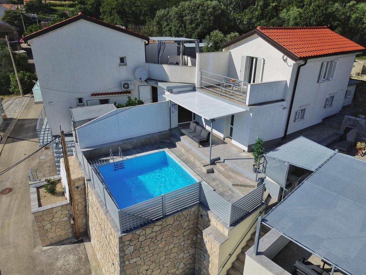 Villa Carmen Draga Bascanska Экстерьер фото