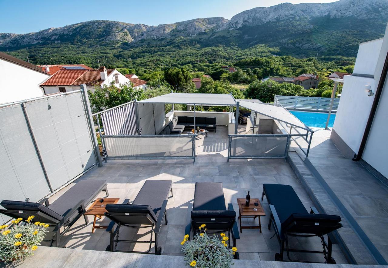 Villa Carmen Draga Bascanska Экстерьер фото